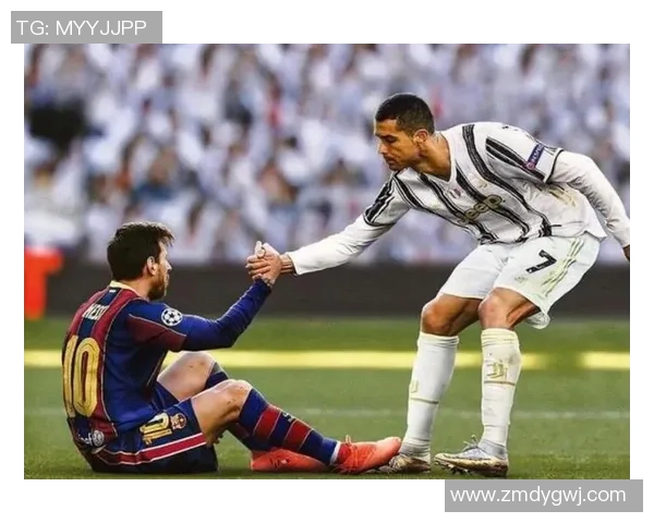 足球巨星同框合影揭幕，星光璀璨展现足坛巅峰对决瞬间